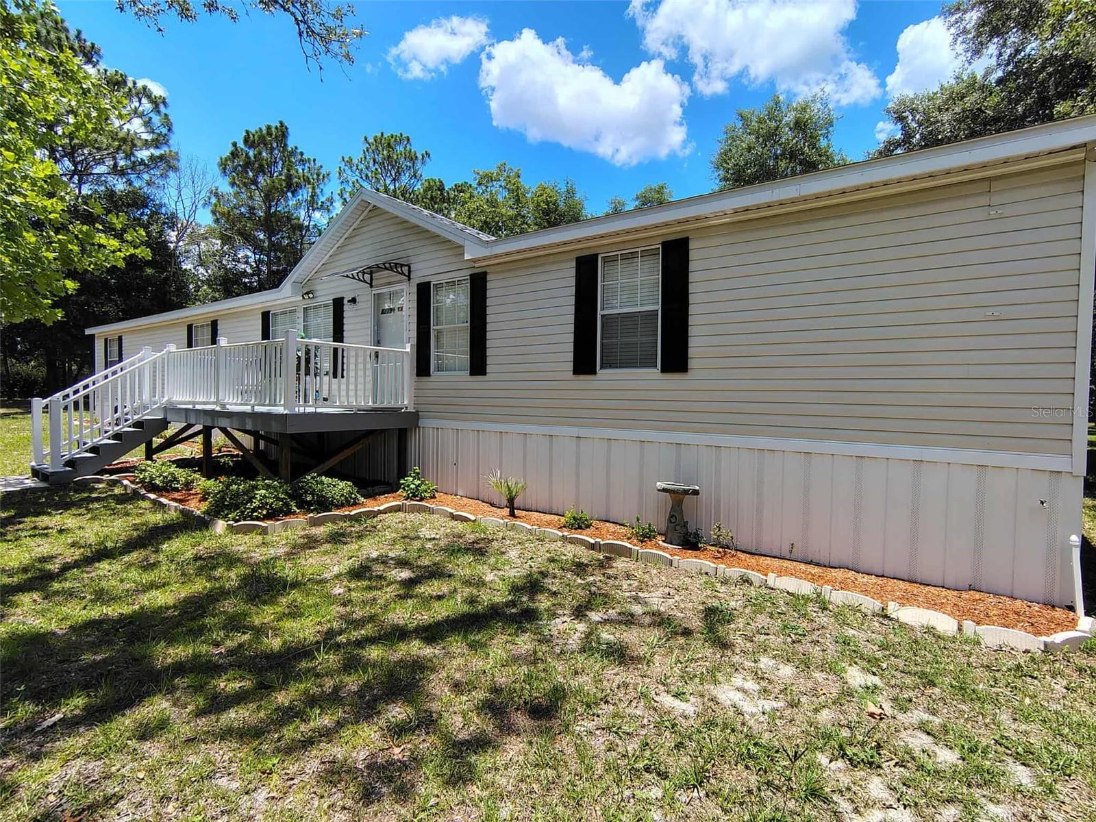 Listing photo id 70 for 6279 Appomattox Lane