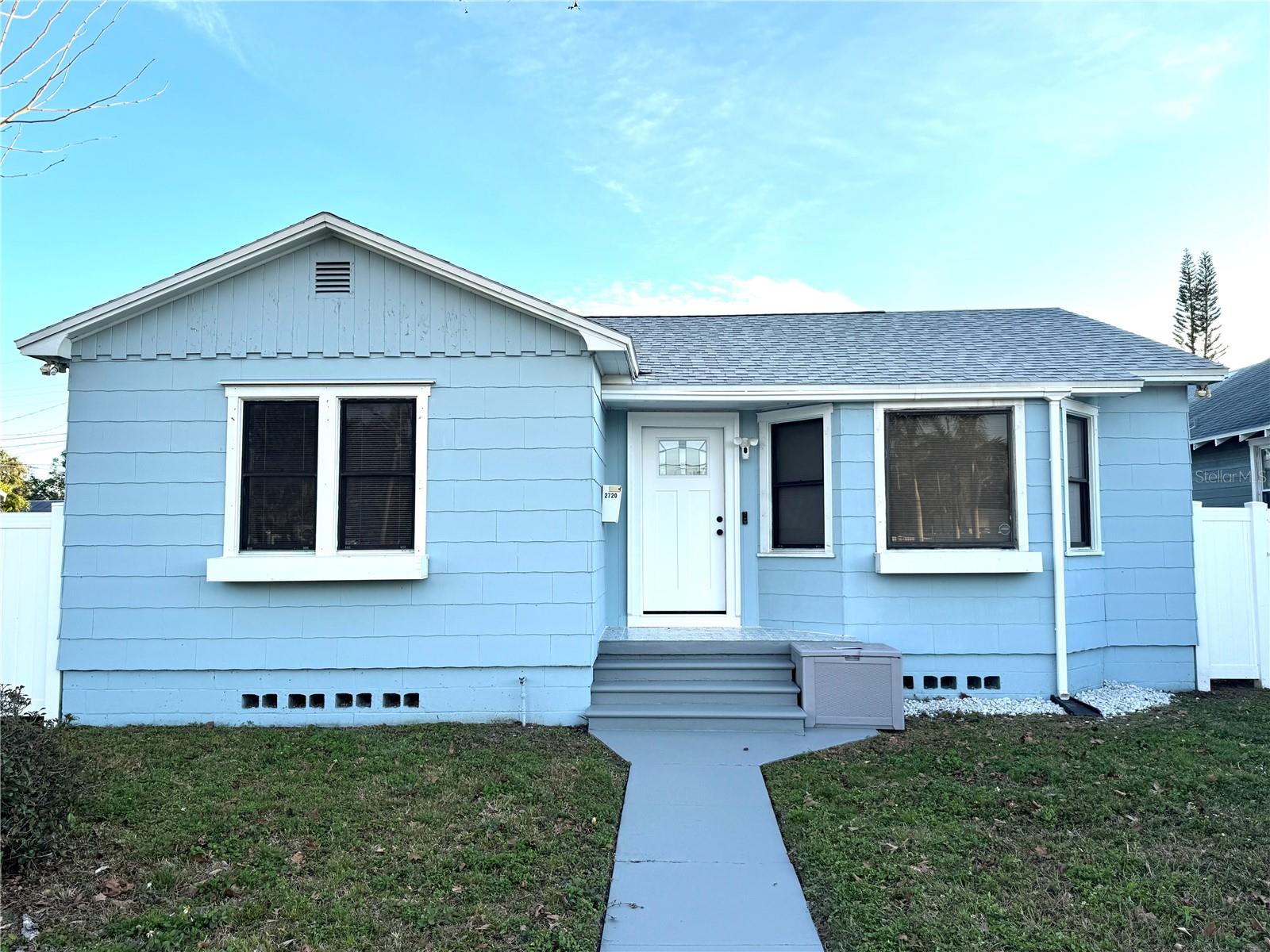 Details for 2720 9th Avenue N, ST PETERSBURG, FL 33713