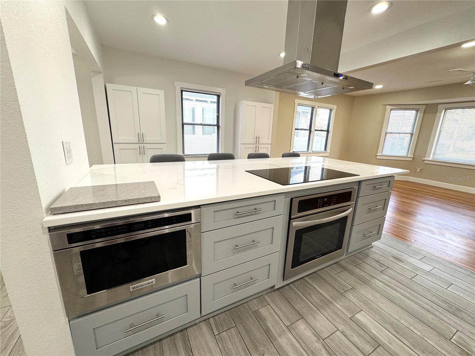 Image 14 of 23 For 2720 9th Avenue N