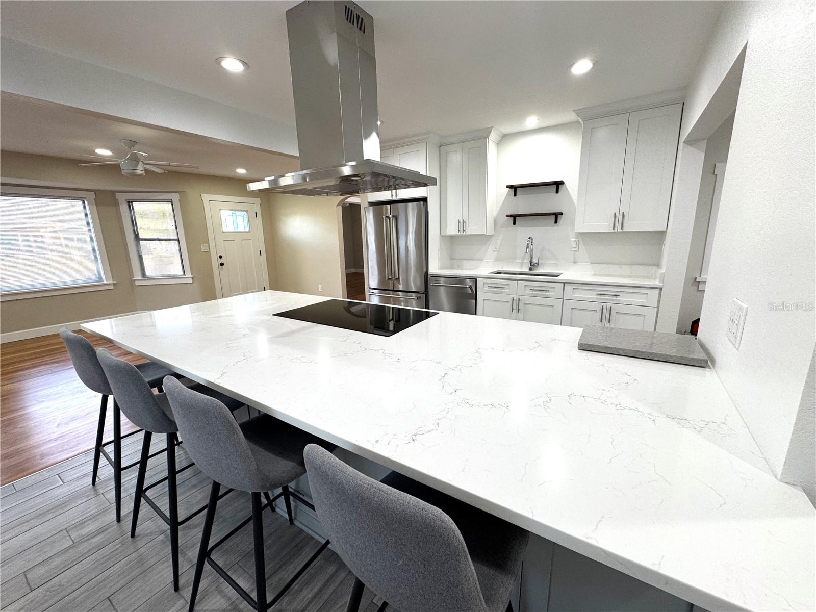 Image 15 of 23 For 2720 9th Avenue N