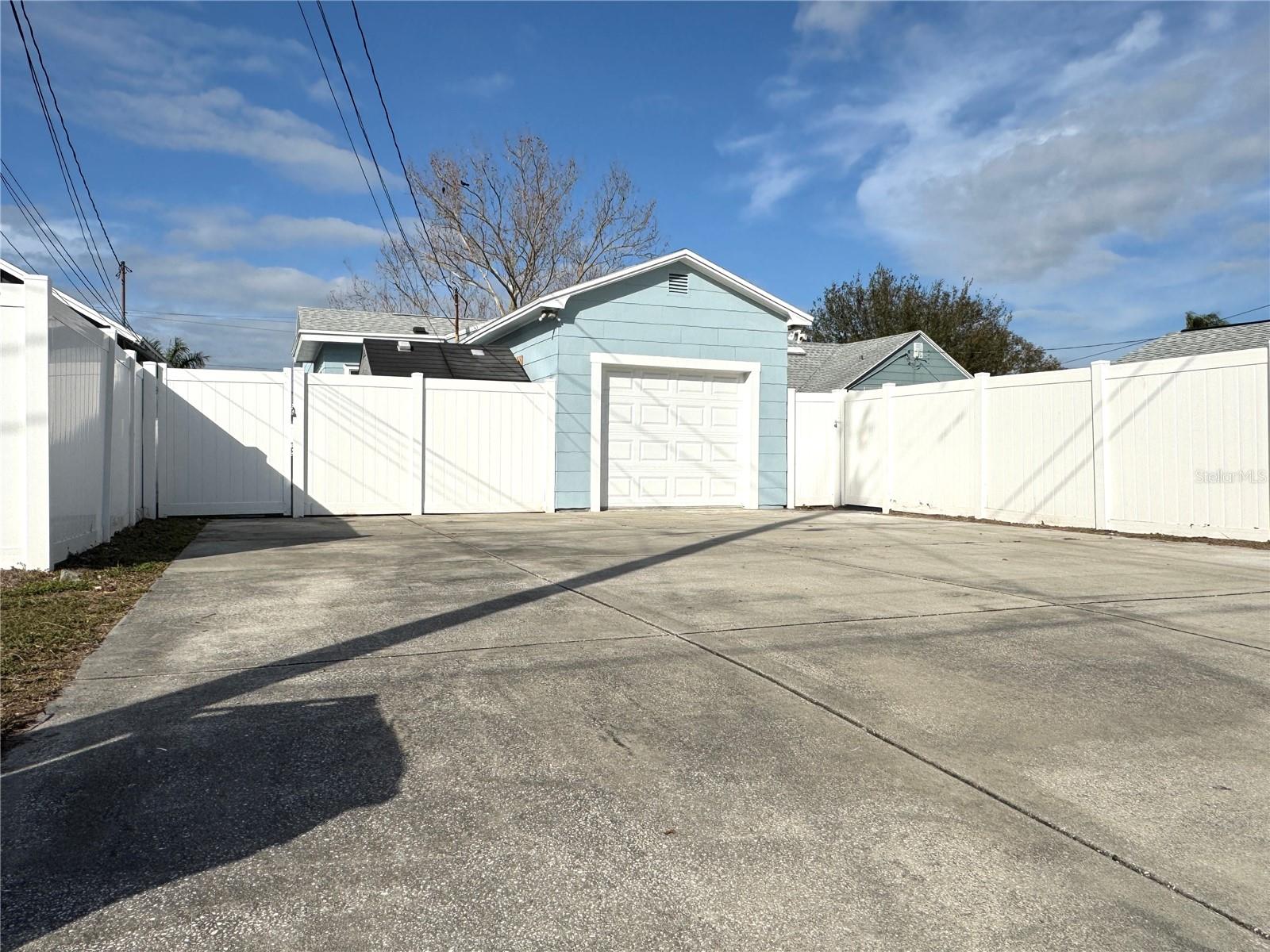Image 23 of 23 For 2720 9th Avenue N