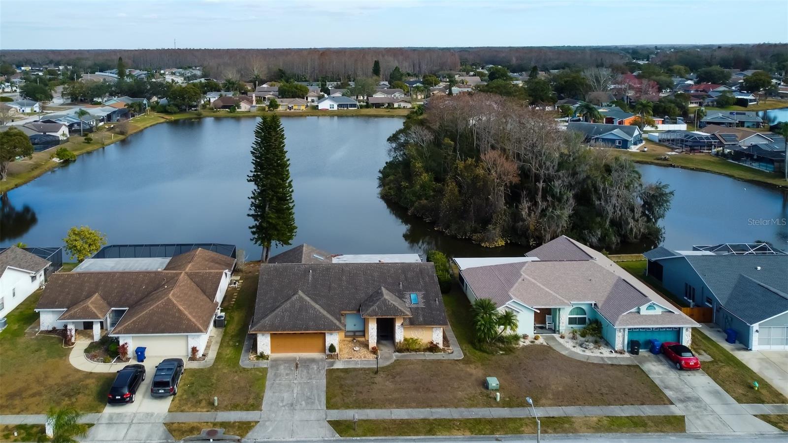 Image 81 of 82 For 4728 Swallowtail Drive