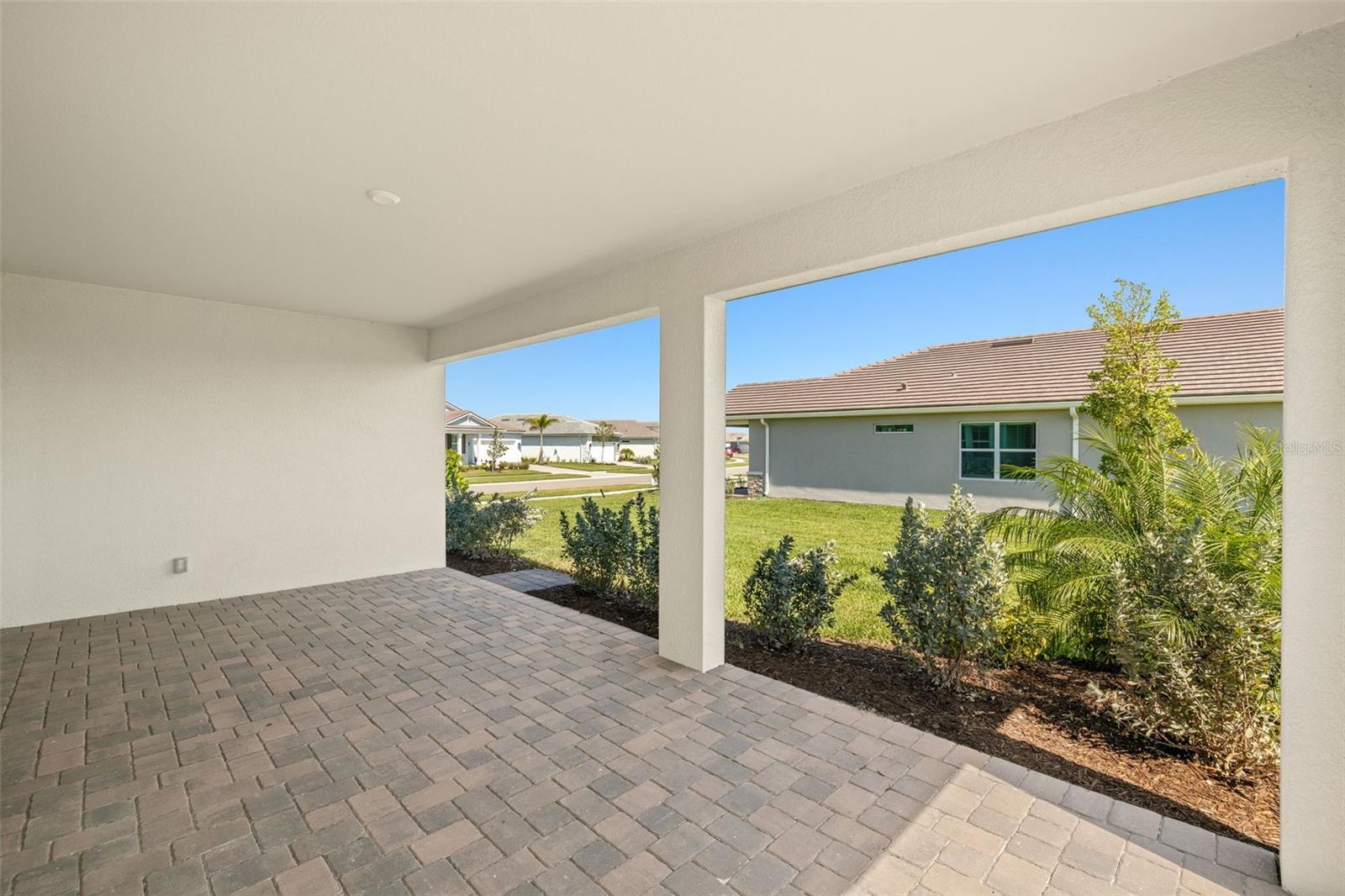 Image 25 of 42 For 11683 Rose Gold Court