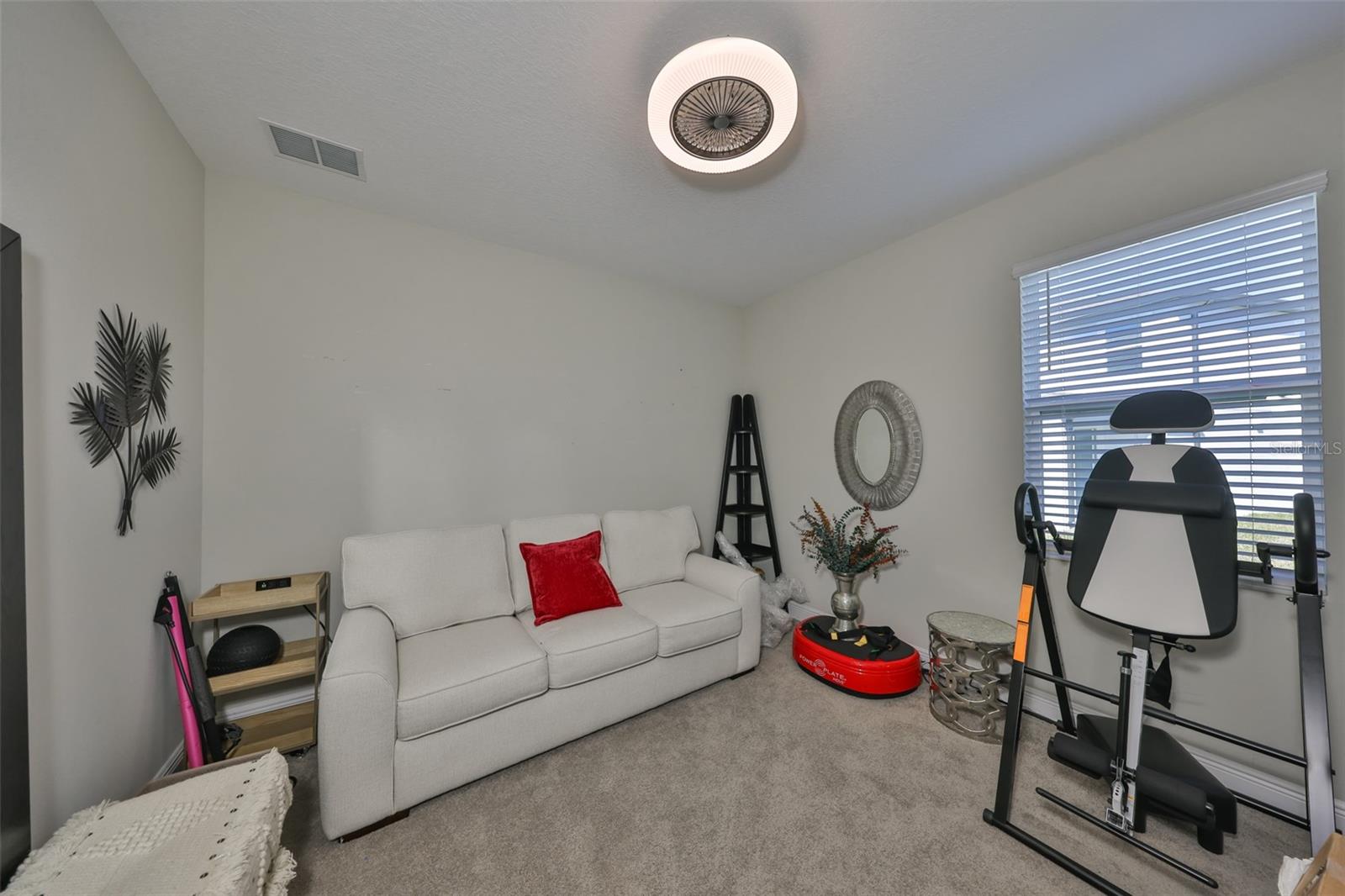 Listing photo id 28 for 3091 King Fern Drive