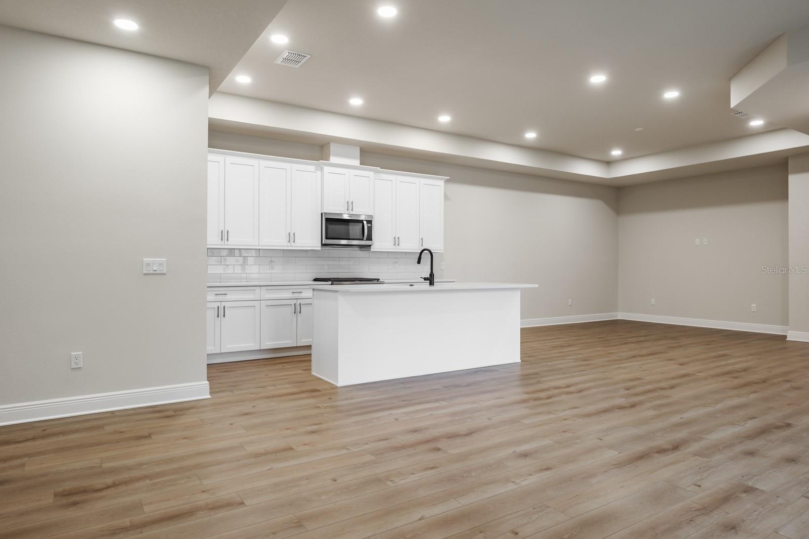 Image 18 of 55 For 2569 Mario Way