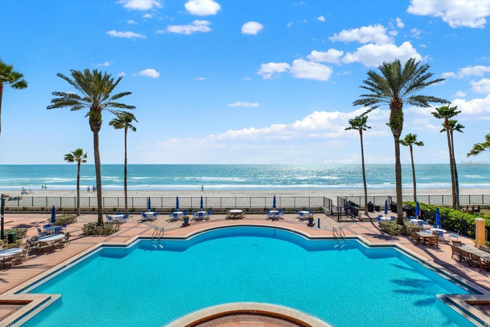 Listing photo id 36 for 16750 Gulf Boulevard 413