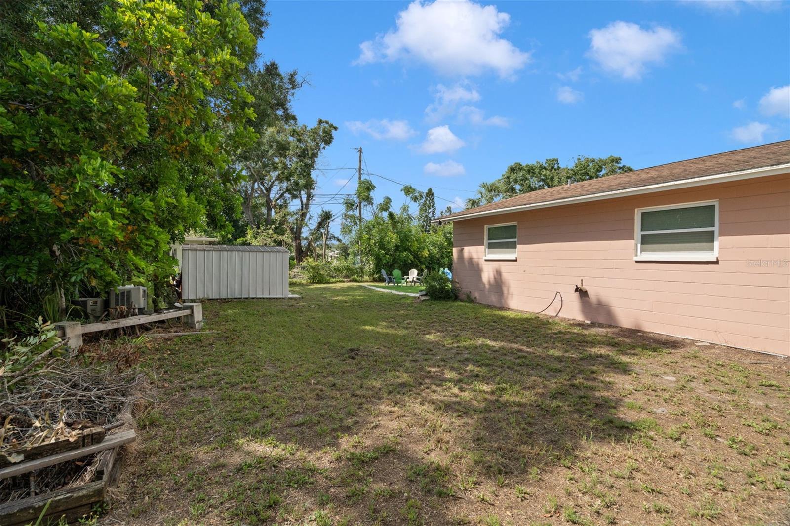 Image 23 of 23 For 651 Southwest Boulevard N