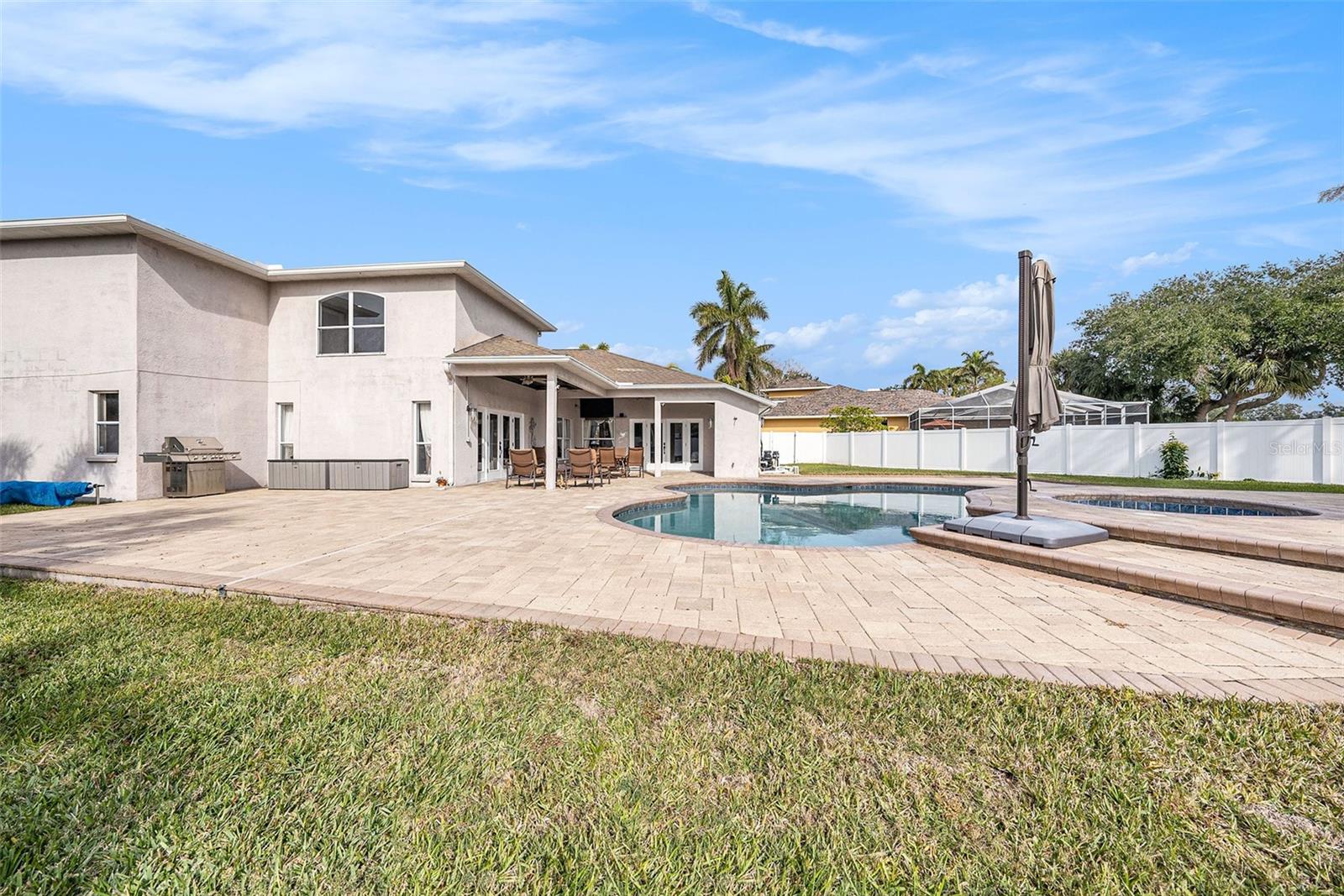 Listing photo id 41 for 9203 Sea Oaks Court