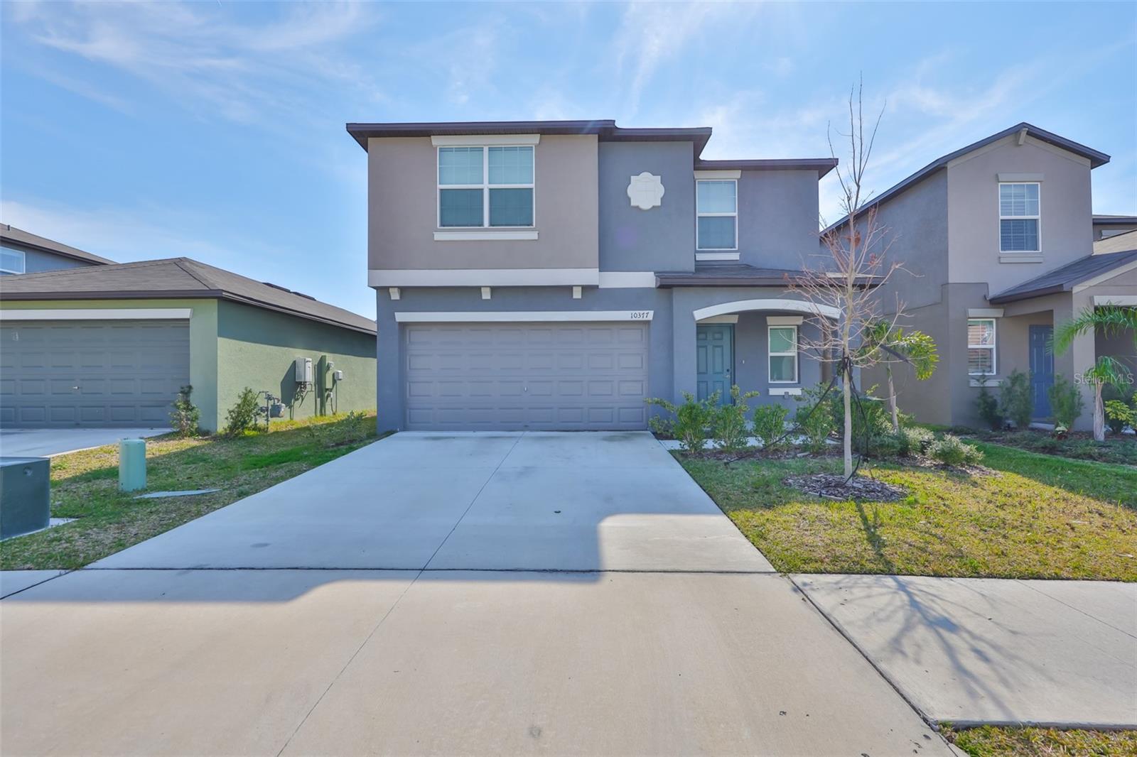 Listing photo id 0 for 10377 Blue Plume Court