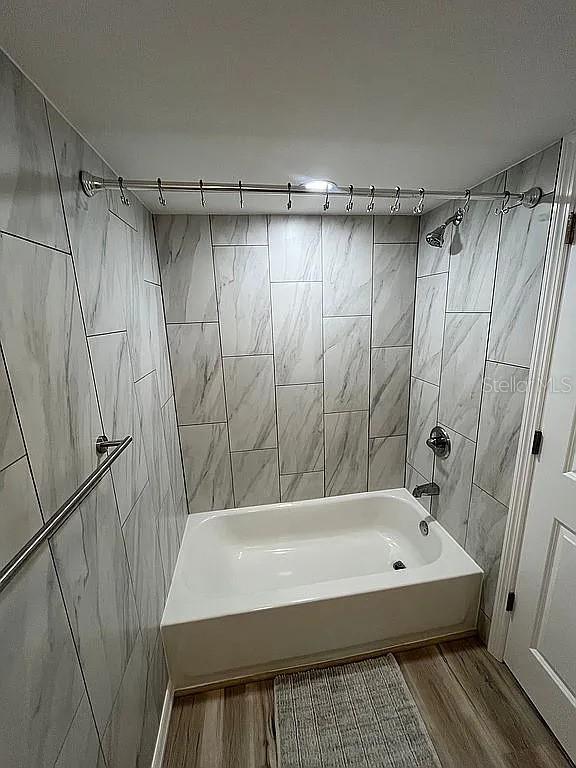 Image 10 of 10 For 19505 Quesada Avenue O105