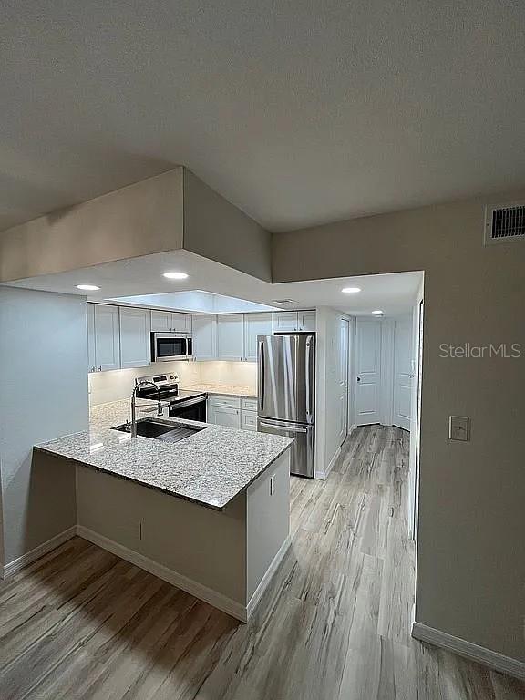 Image 2 of 10 For 19505 Quesada Avenue O105