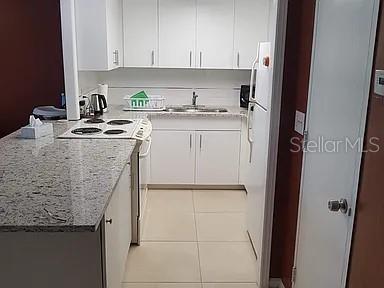 Image 12 of 16 For 880 Mandalay Avenue N204
