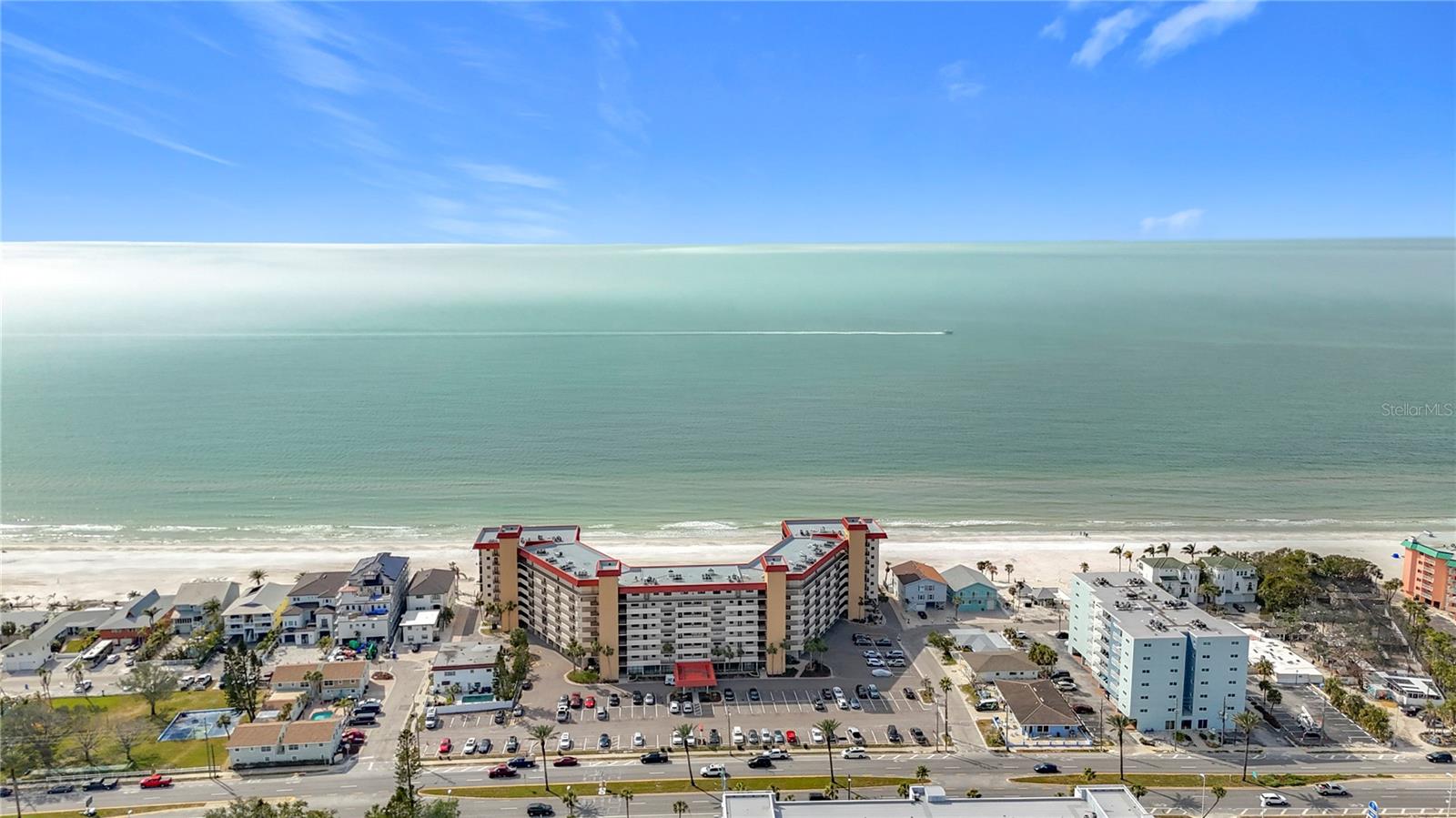 Image 73 of 76 For 18304 Gulf Boulevard 619