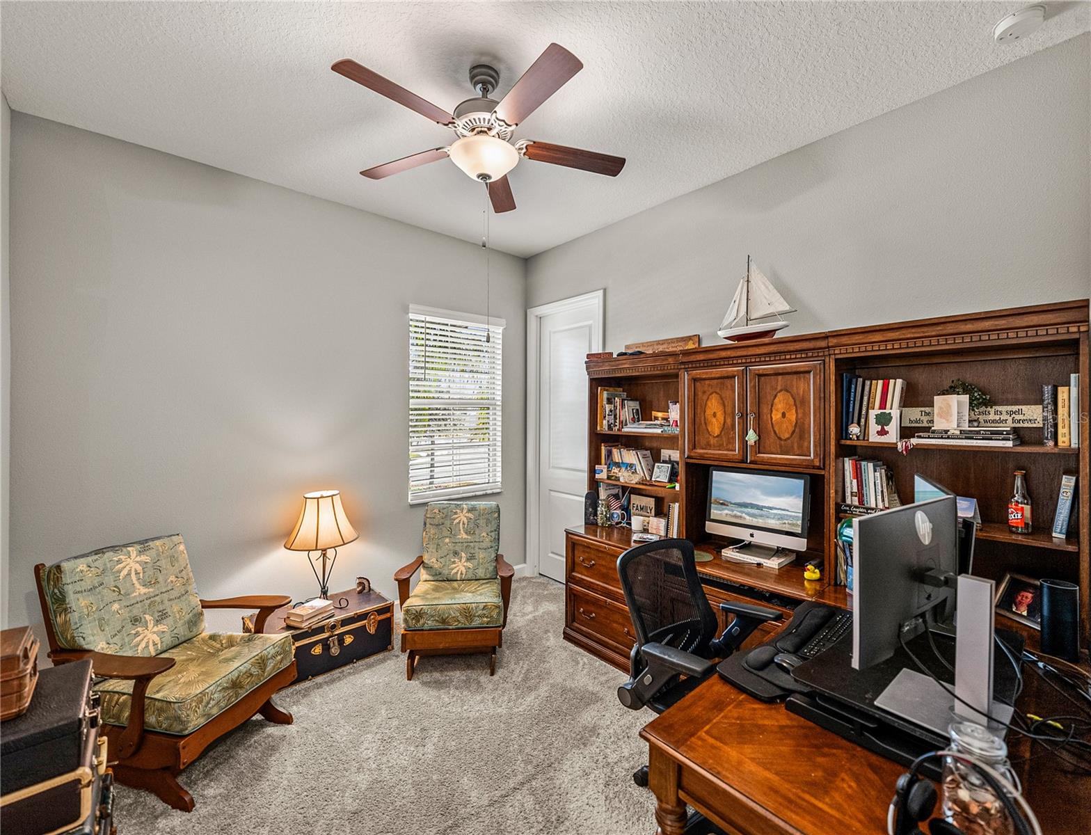 Listing photo id 21 for 16959 Scuba Crest Street