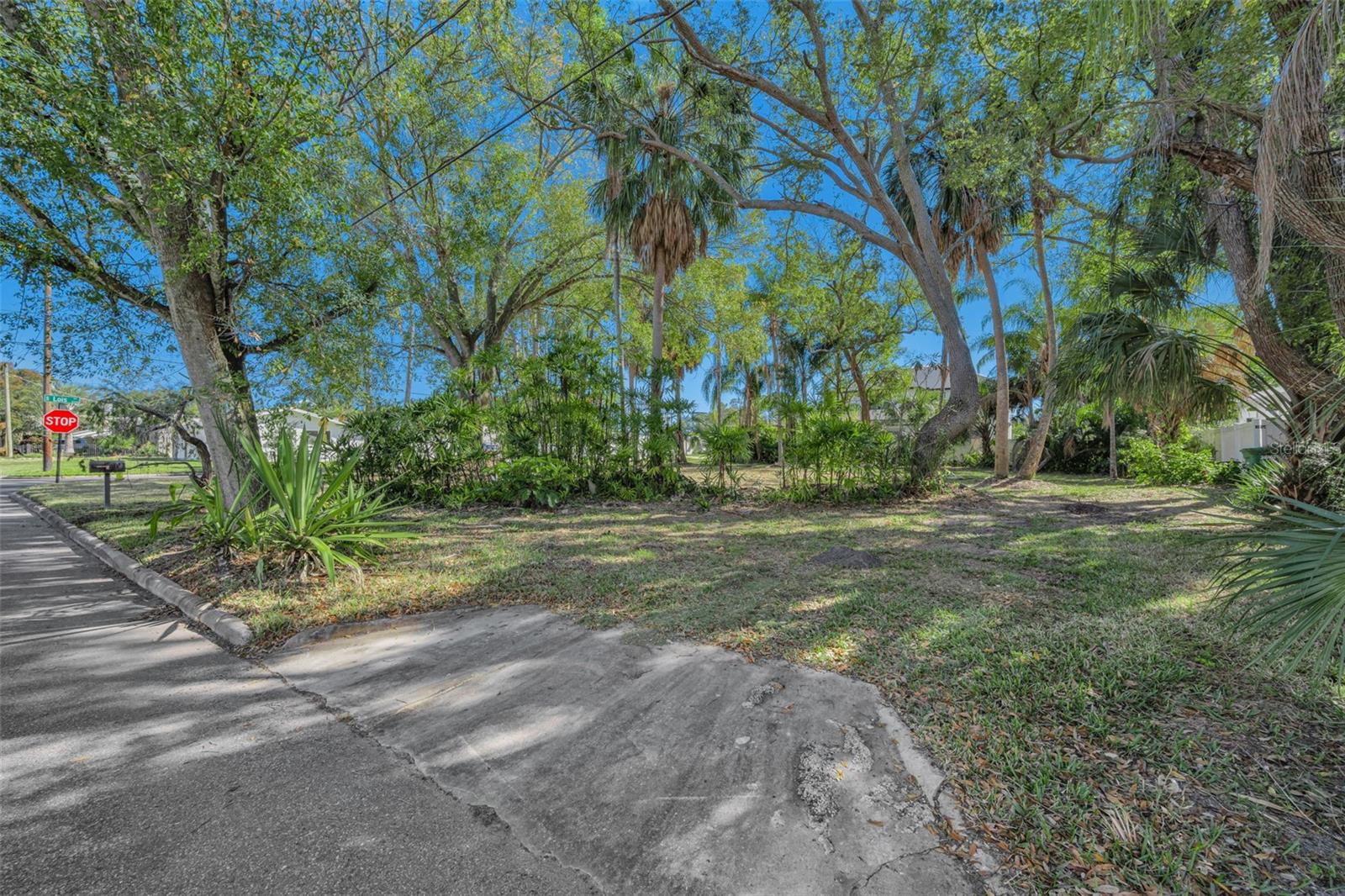 Image 10 of 22 For 4202 Leona Street