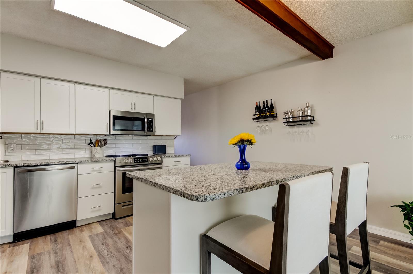 Image 18 of 63 For 2284 Philippine Drive 71