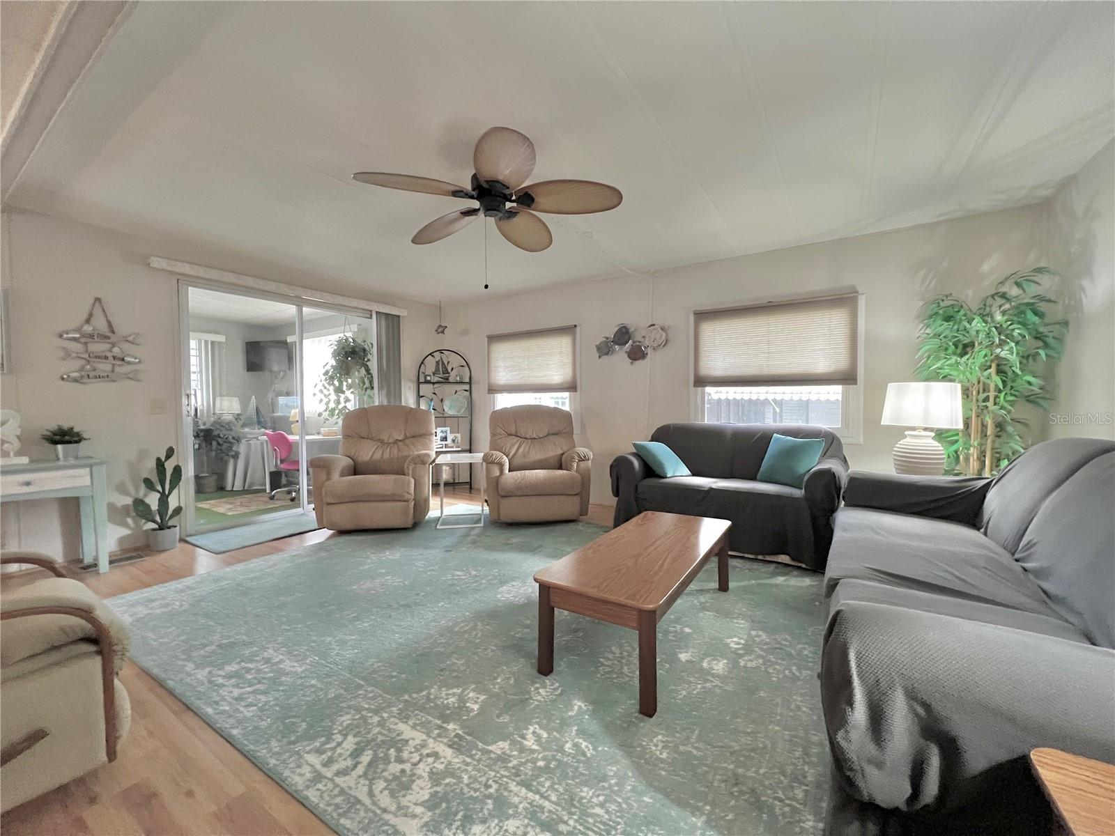 Image 11 of 55 For 1100 Belcher Road S 118