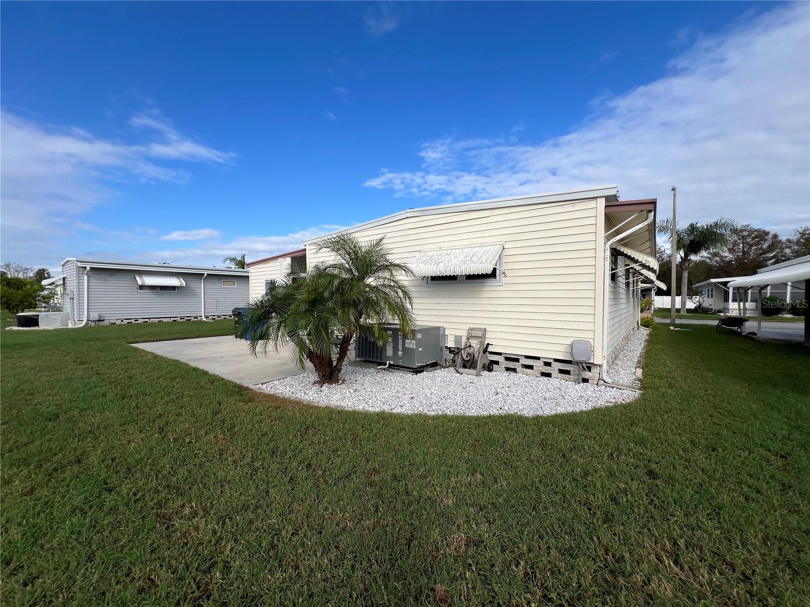 Image 2 of 55 For 1100 Belcher Road S 118