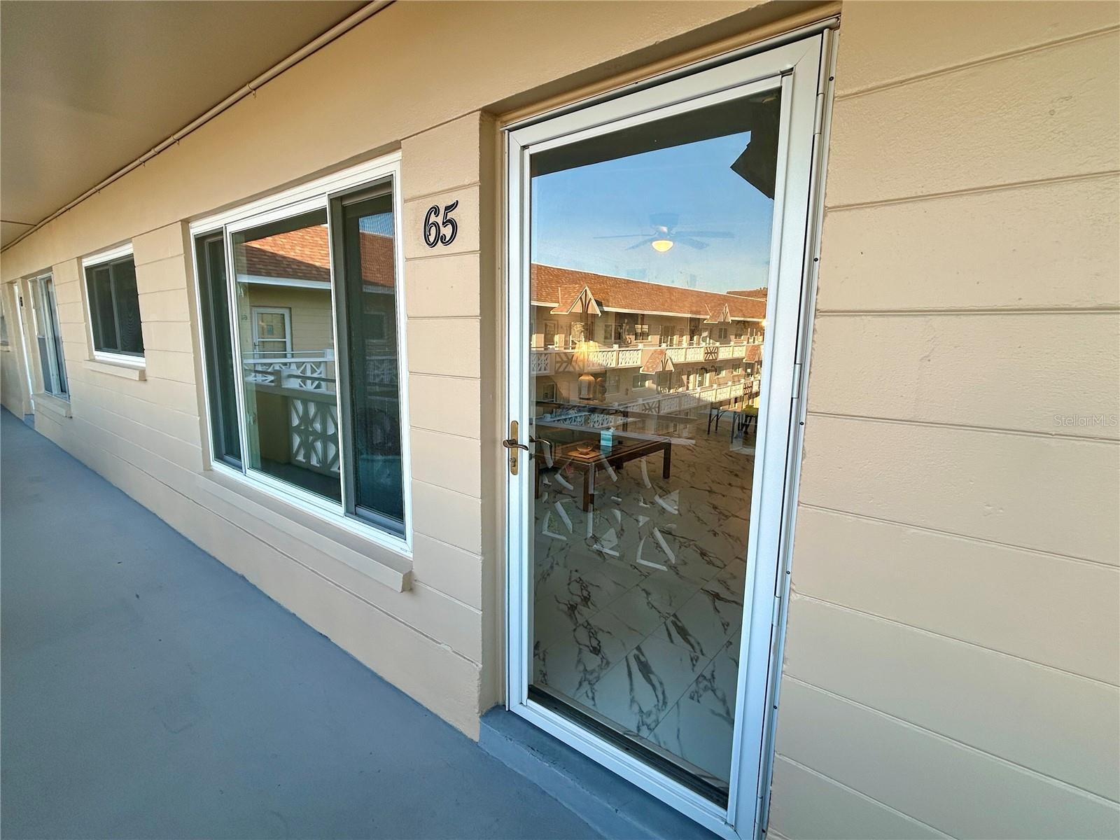 Image 4 of 52 For 2311 Brisbane Street 65