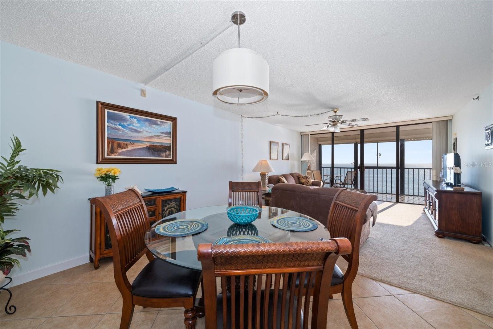 Image 9 of 39 For 15462 Gulf Boulevard 603