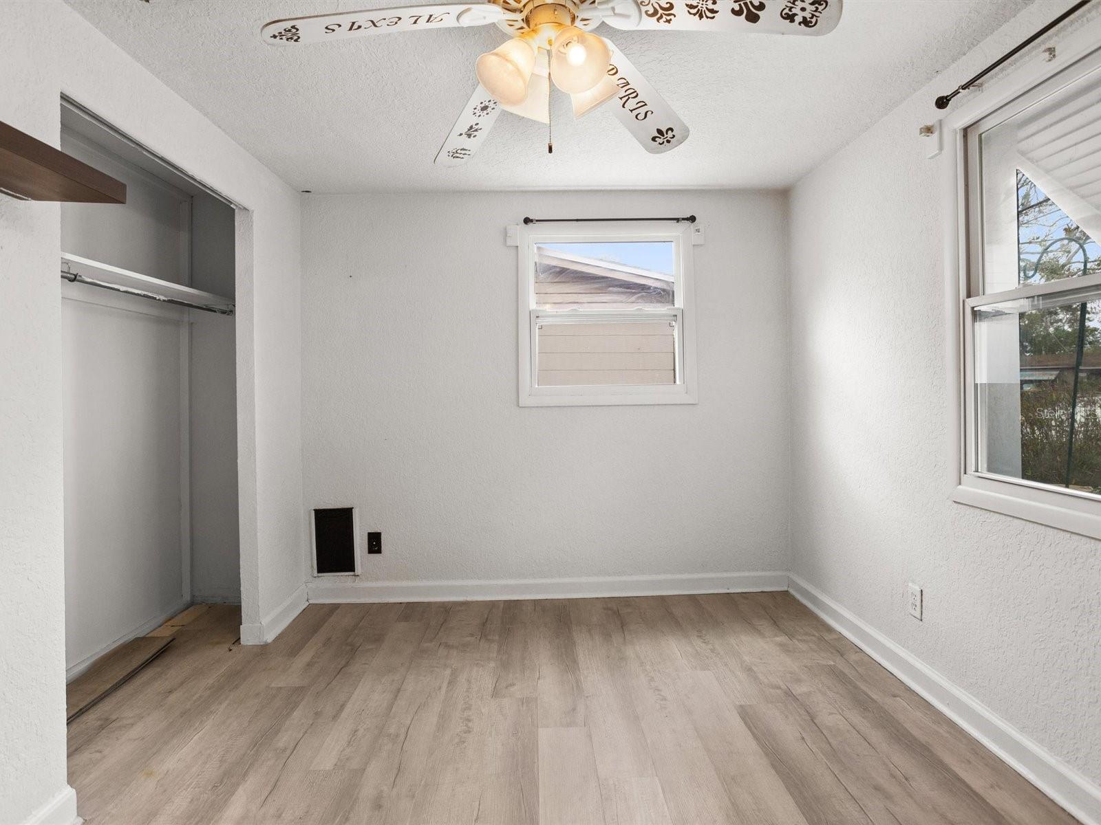 Image 28 of 62 For 8501 47th Street N
