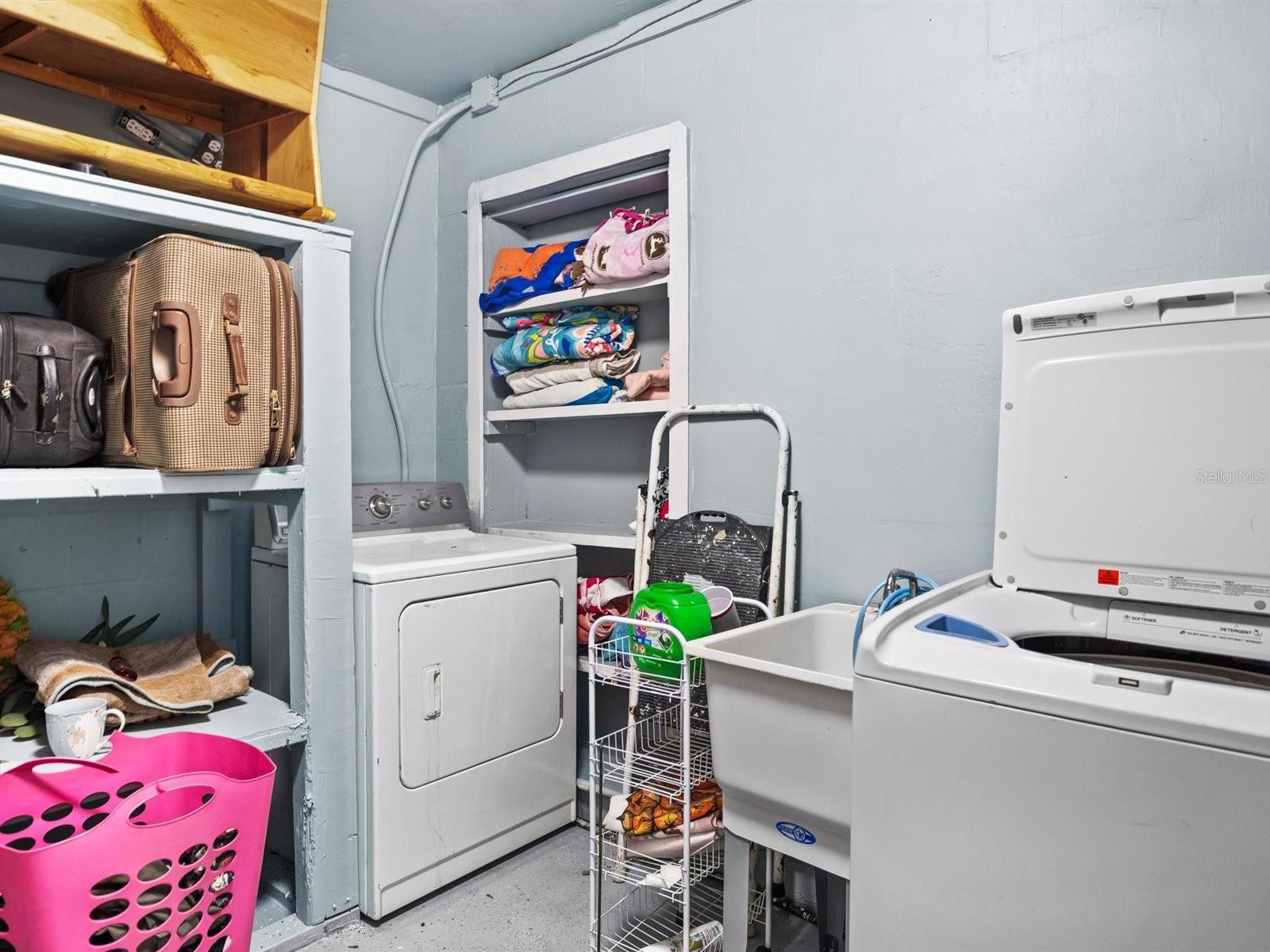 Image 33 of 62 For 8501 47th Street N