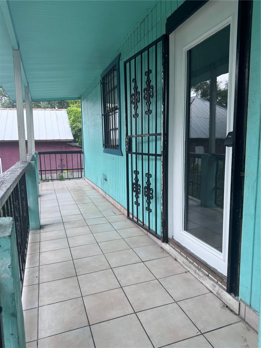 Listing photo id 1 for 2620 Durham Street