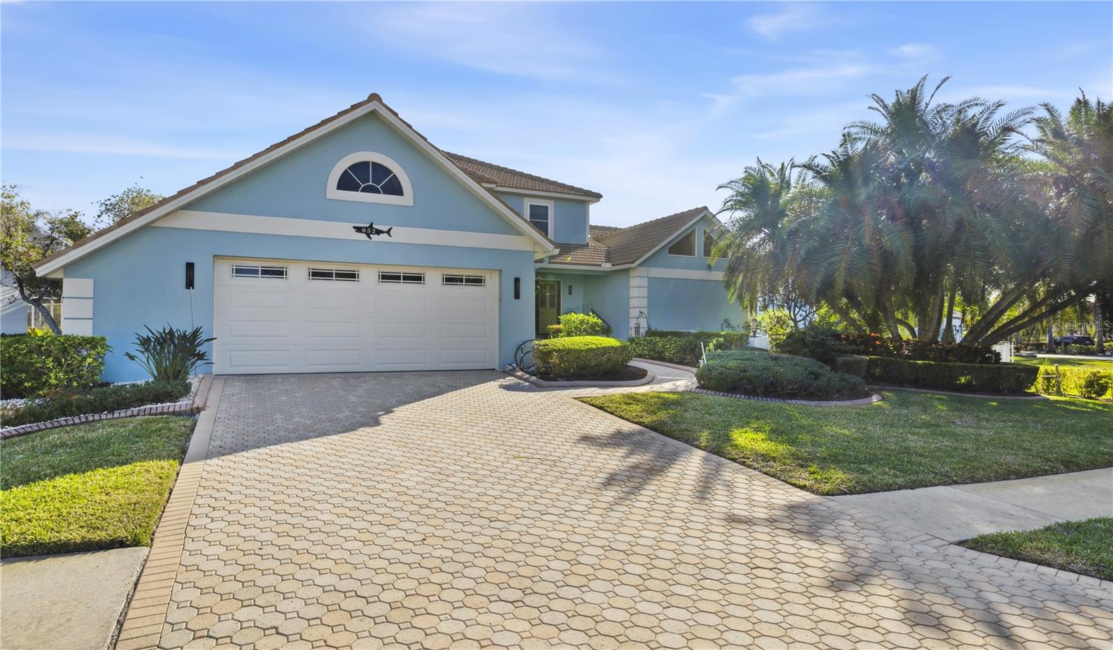 Details for 952 Symphony Isles Boulevard, APOLLO BEACH, FL 33572