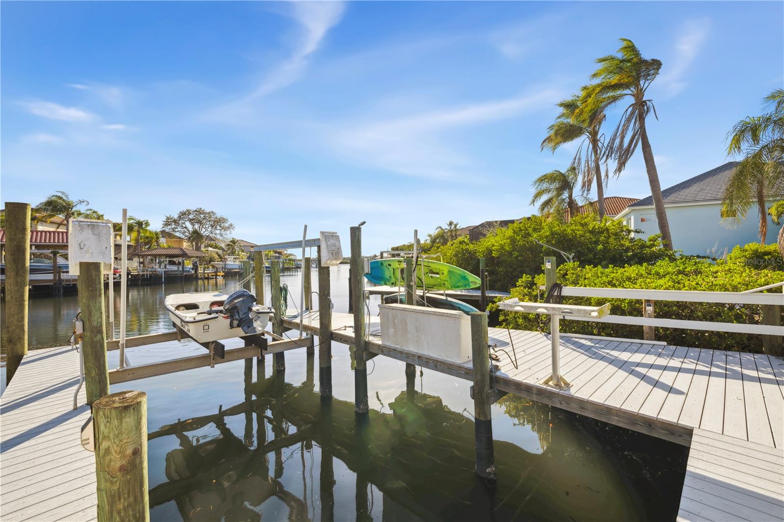 Listing photo id 33 for 952 Symphony Isles Boulevard