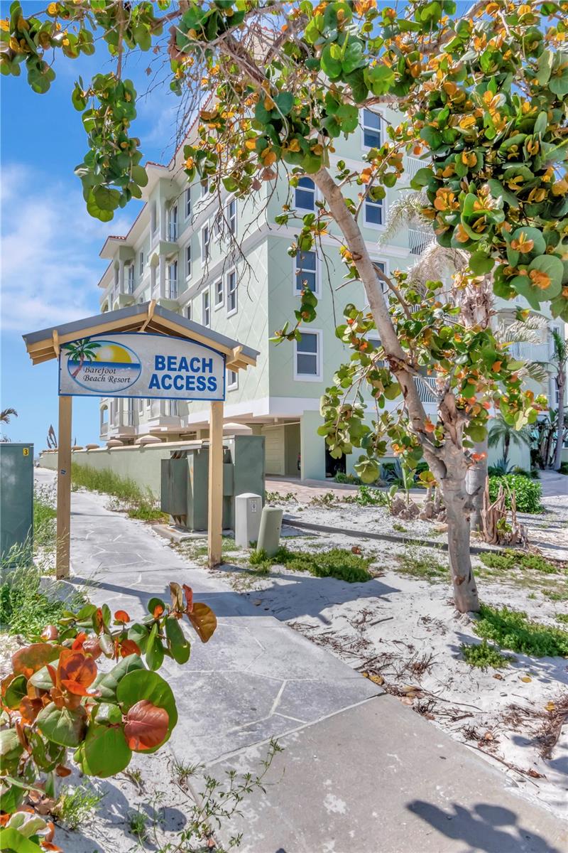 Image 38 of 74 For 19417 Gulf Boulevard B205
