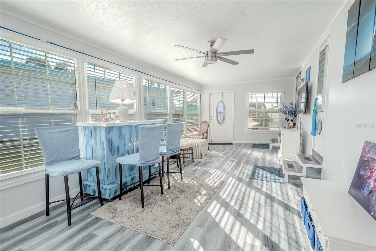 Image 7 of 44 For 10343 Magnolia Lane 180