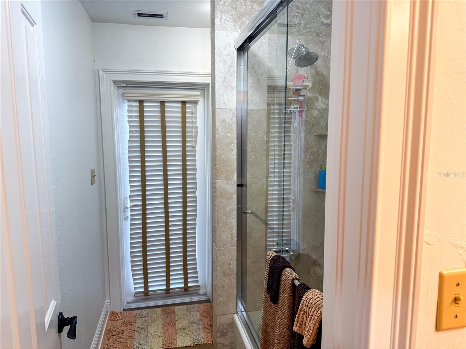 Image 19 of 20 For 5009 Oakwood Avenue