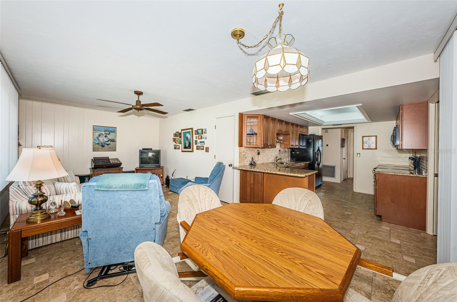 Listing photo id 26 for 14993 Imperial Point Drive N