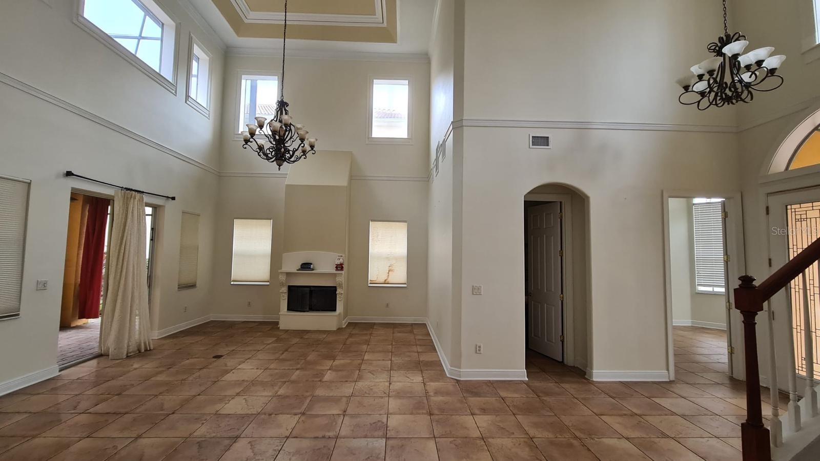 Image 2 of 40 For 10547 Martinique Isle Drive