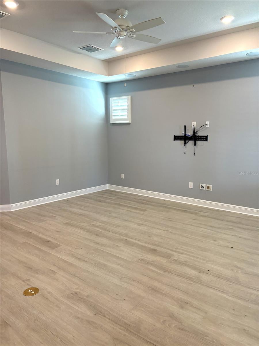 Image 6 of 19 For 6035 Plover Meadow Street