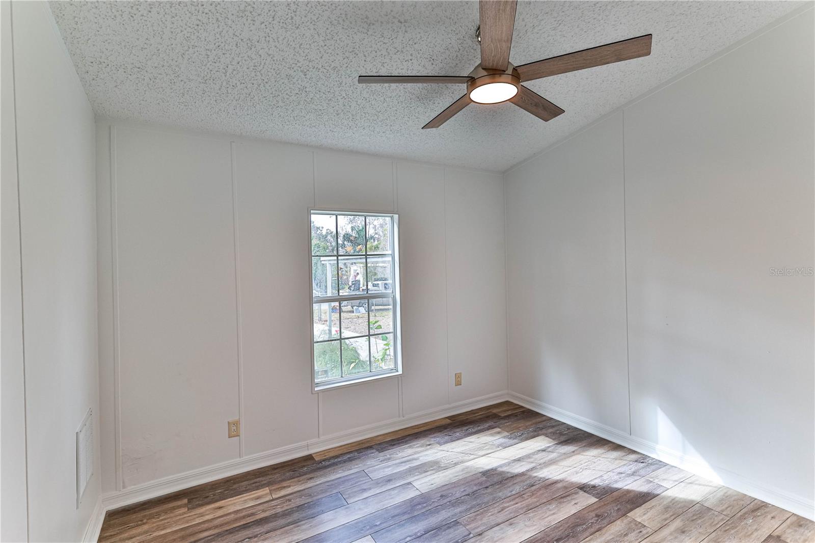 Image 10 of 21 For 3594 County Road 230b