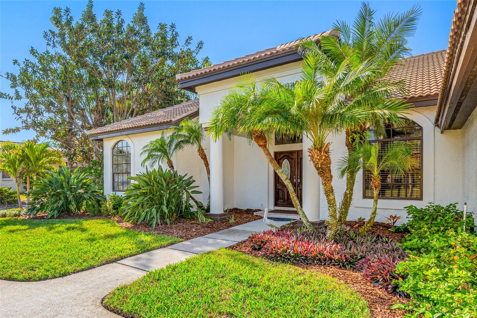 Listing photo id 5 for 5501 Longboat Boulevard