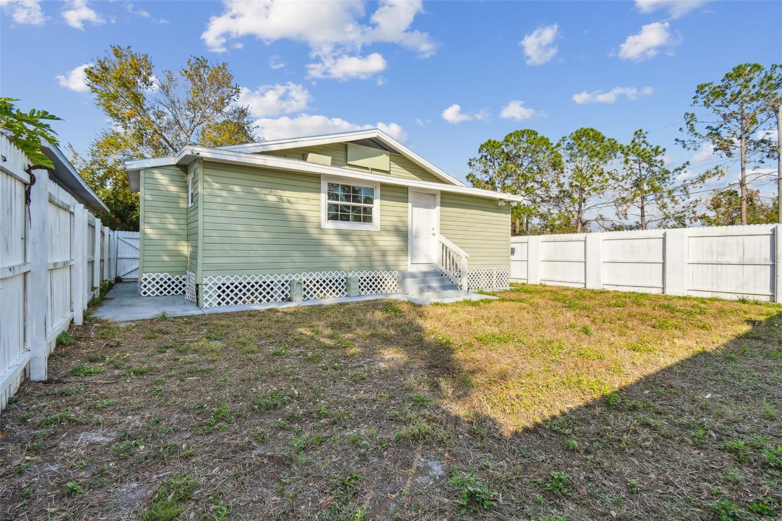 Listing photo id 20 for 2902 Cherry Street