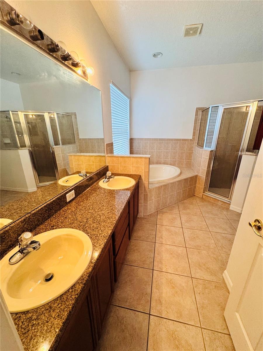 Image 31 of 37 For 10941 Cory Lake Drive