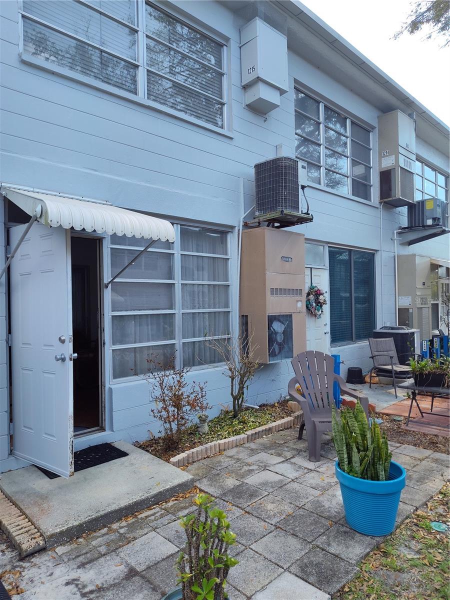 Image 14 of 15 For 4140 55th Street N 1115