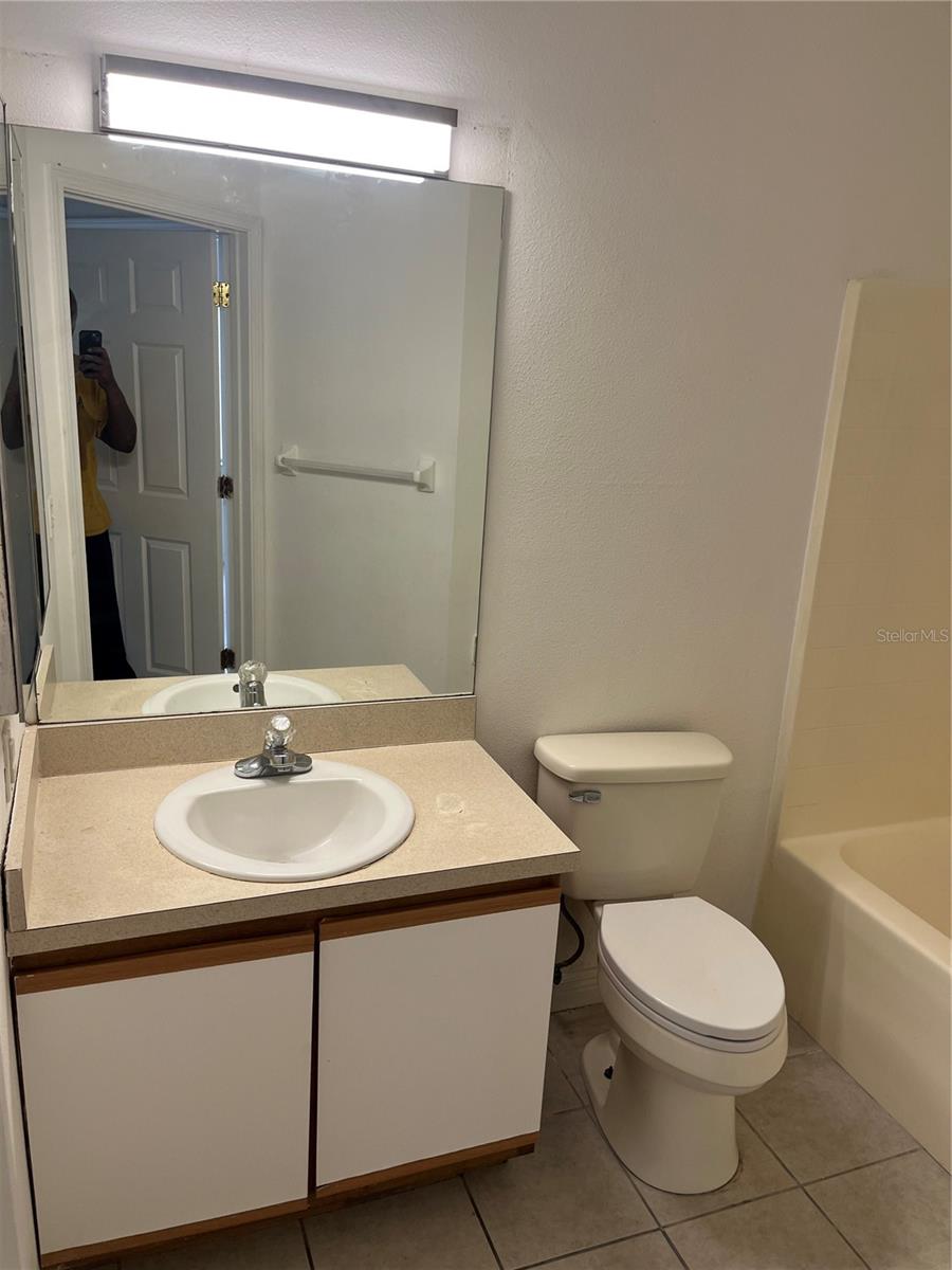 Image 11 of 17 For 6439 Cypressdale Drive 202