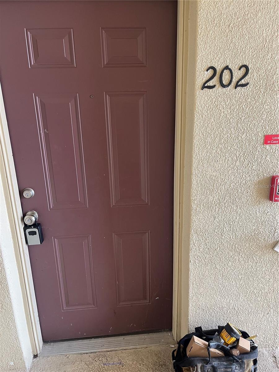 Image 16 of 17 For 6439 Cypressdale Drive 202