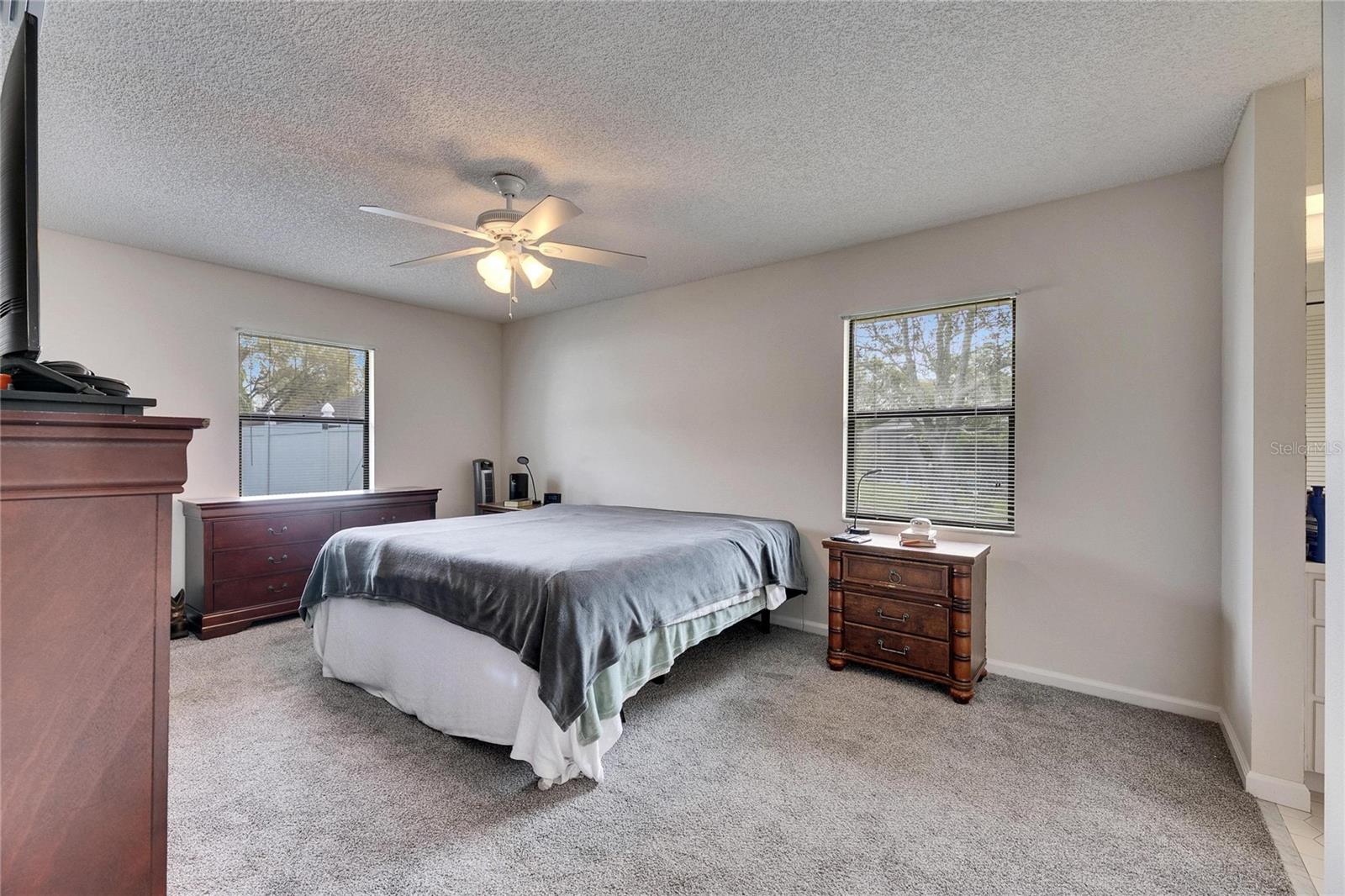 Image 19 of 43 For 1060 Colony Park Drive