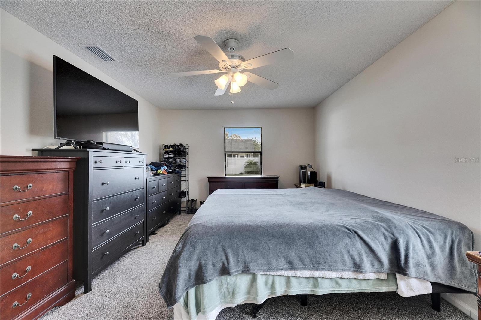 Image 21 of 43 For 1060 Colony Park Drive