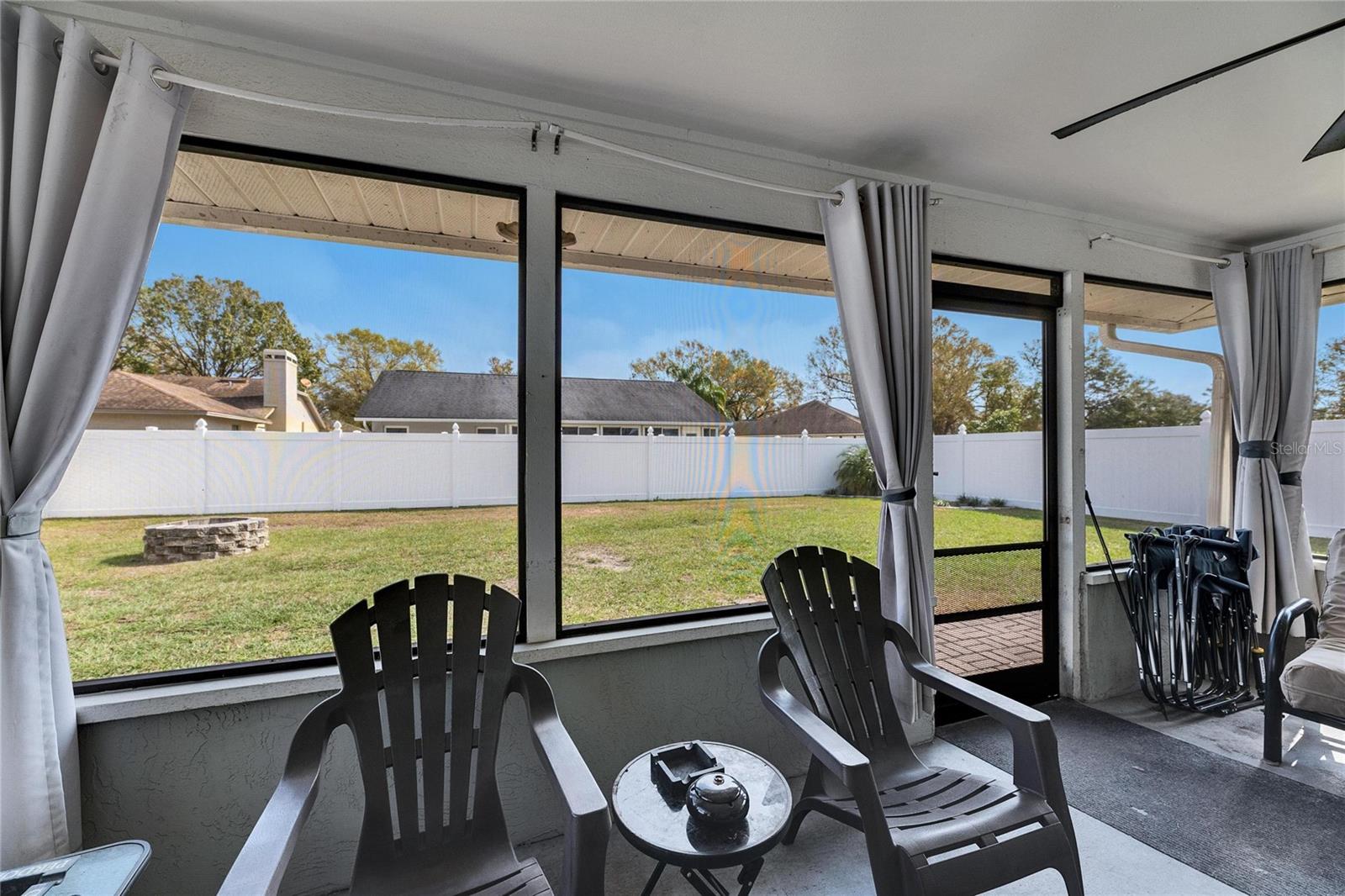 Image 35 of 43 For 1060 Colony Park Drive