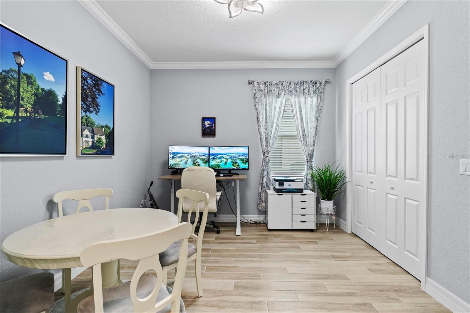 Listing photo id 26 for 5749 Cheech Glen