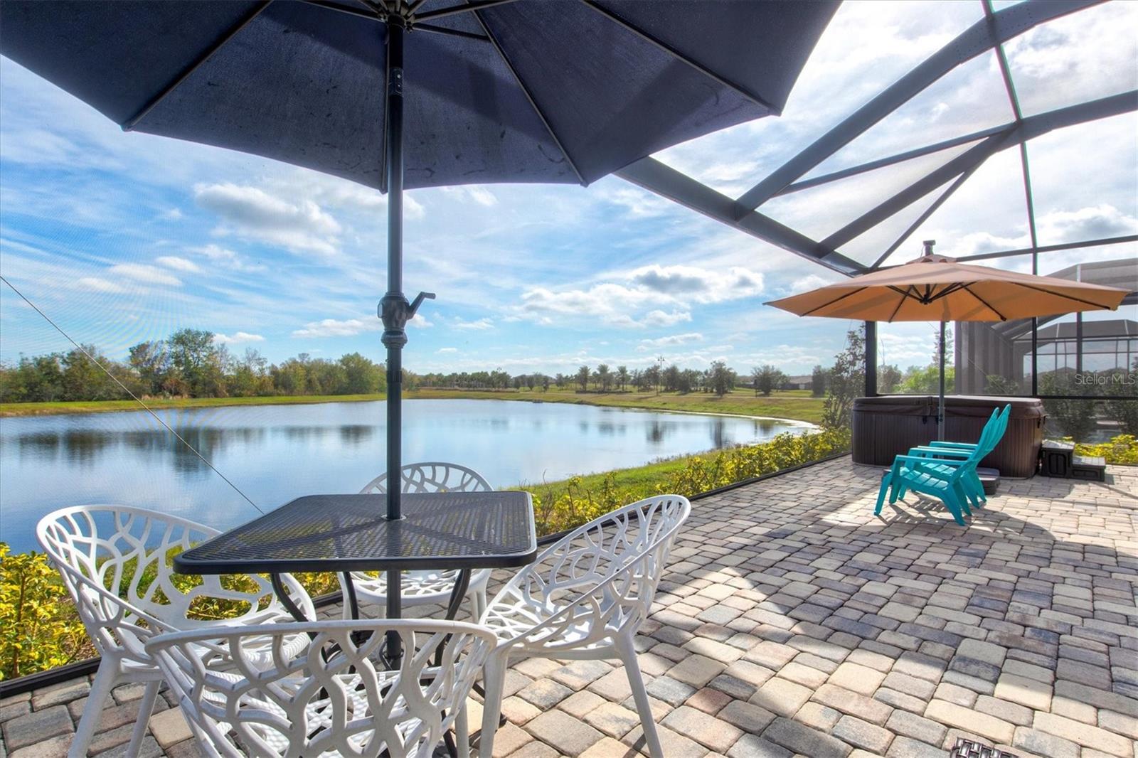 Listing photo id 35 for 5749 Cheech Glen
