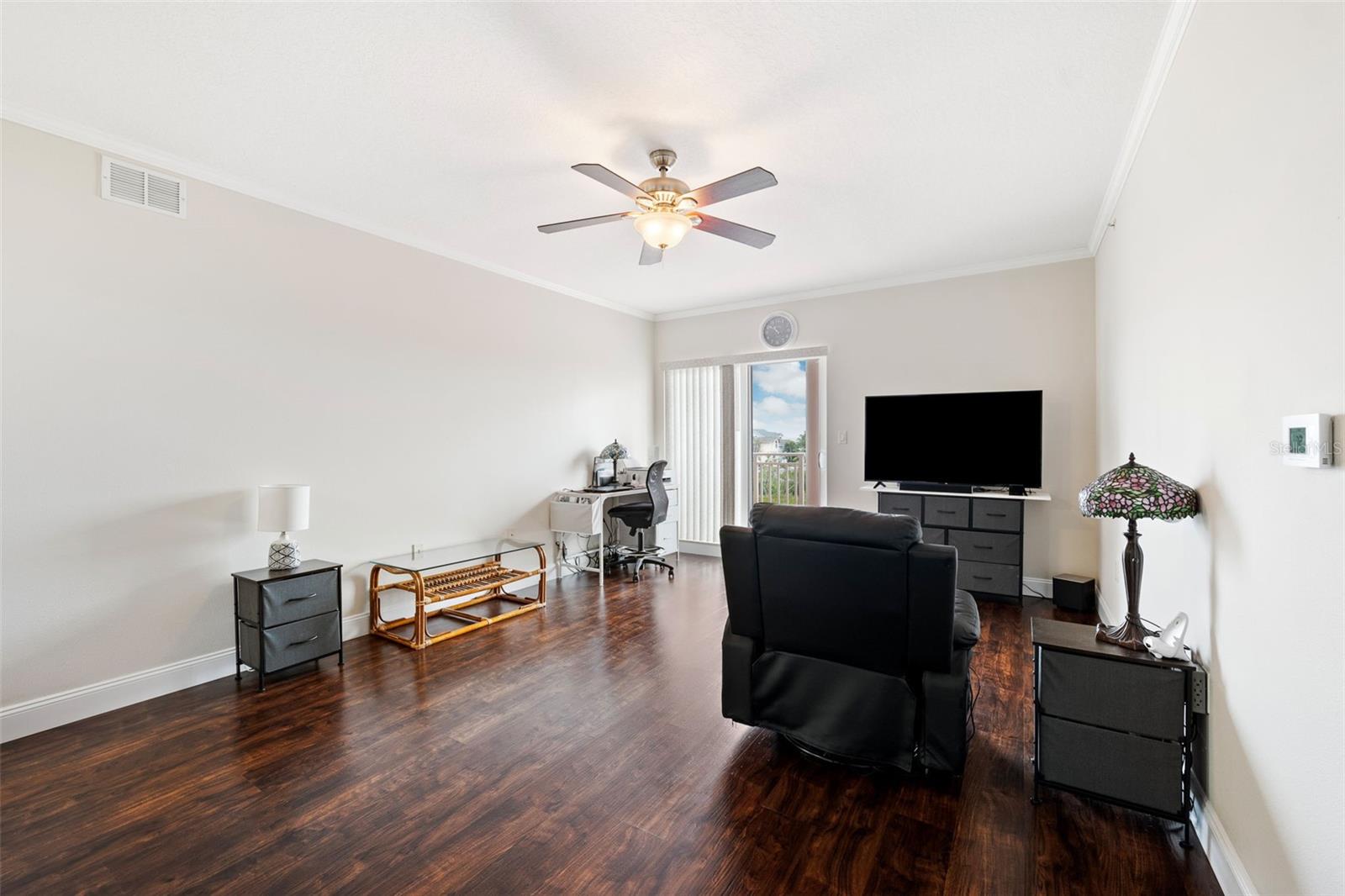 Image 20 of 25 For 4516 Seagull Drive 303