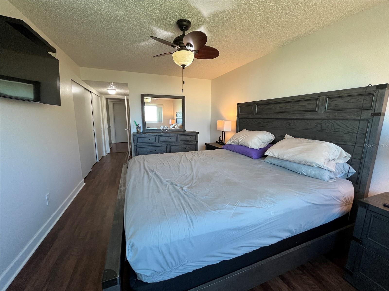 Image 18 of 42 For 2226 Switzerland Way 52