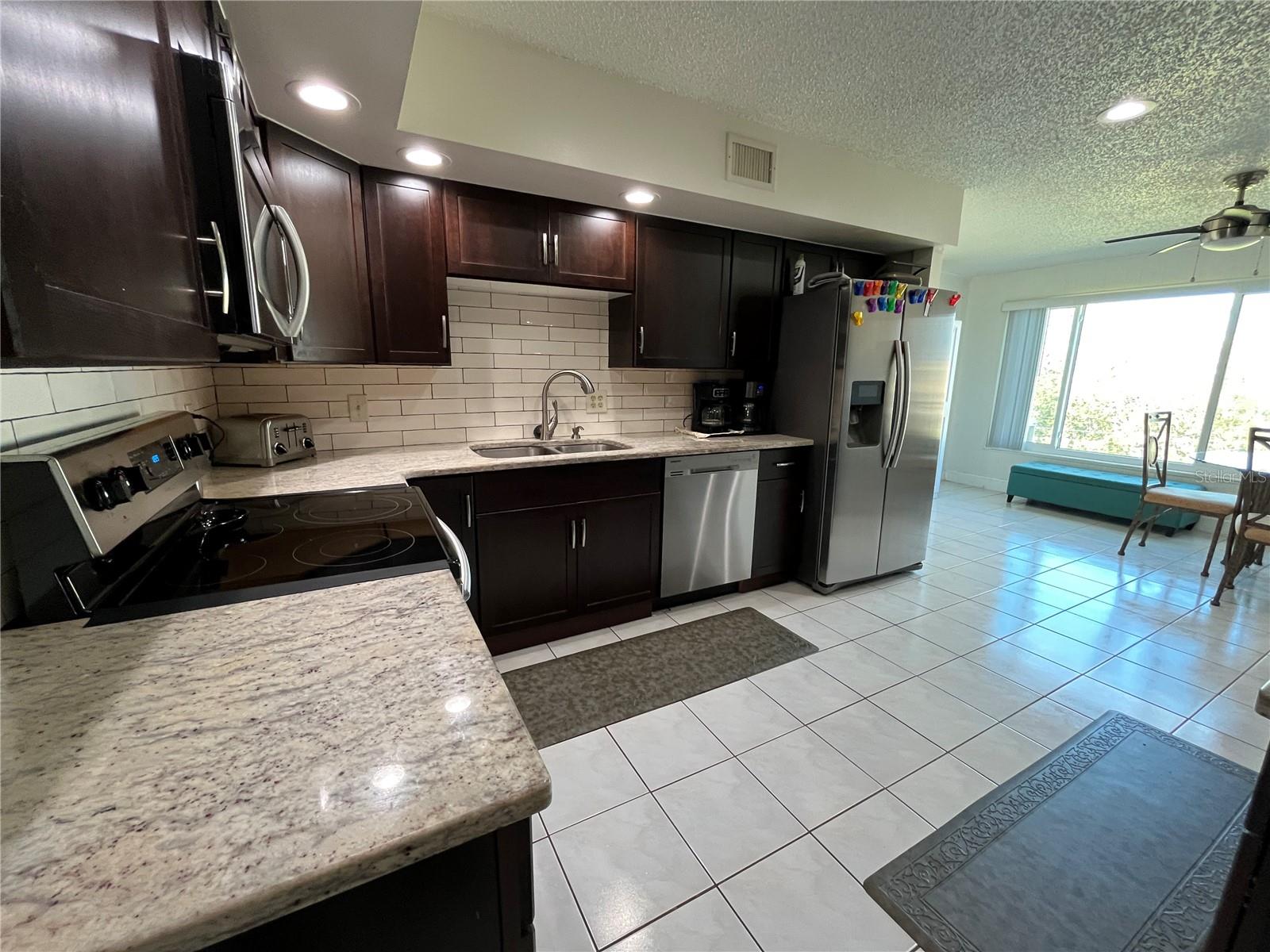 Image 7 of 42 For 2226 Switzerland Way 52